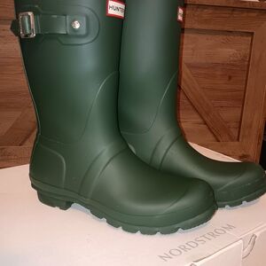 Hunter Women's Matte Forest Green Tall Rain Boots